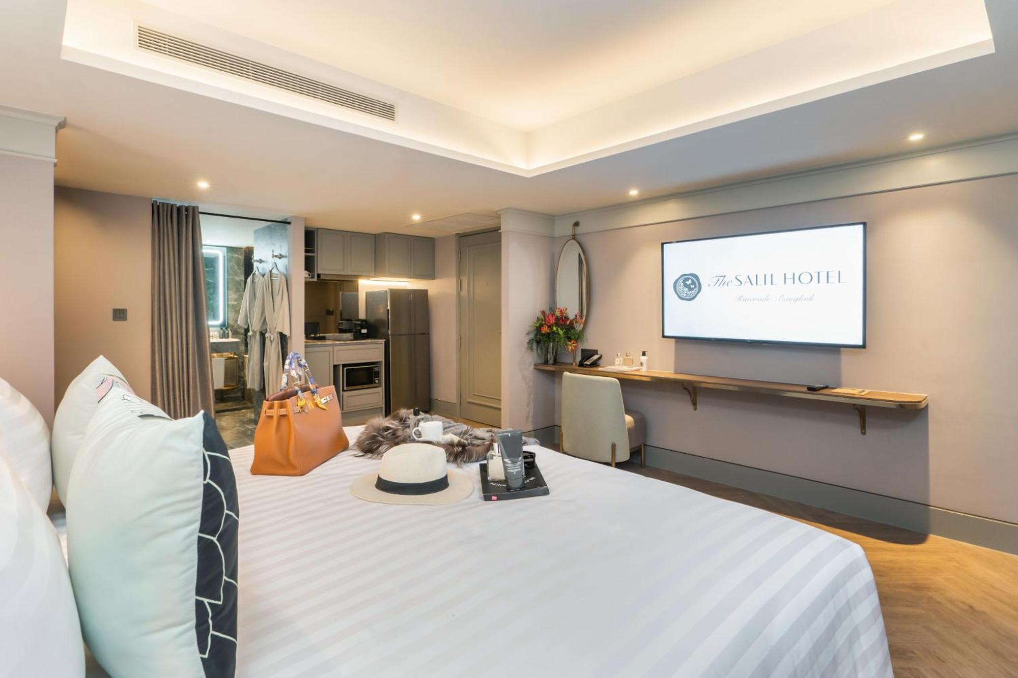 The Salil Hotel Riverside بانكوك المظهر الخارجي الصورة Deluxe Suite